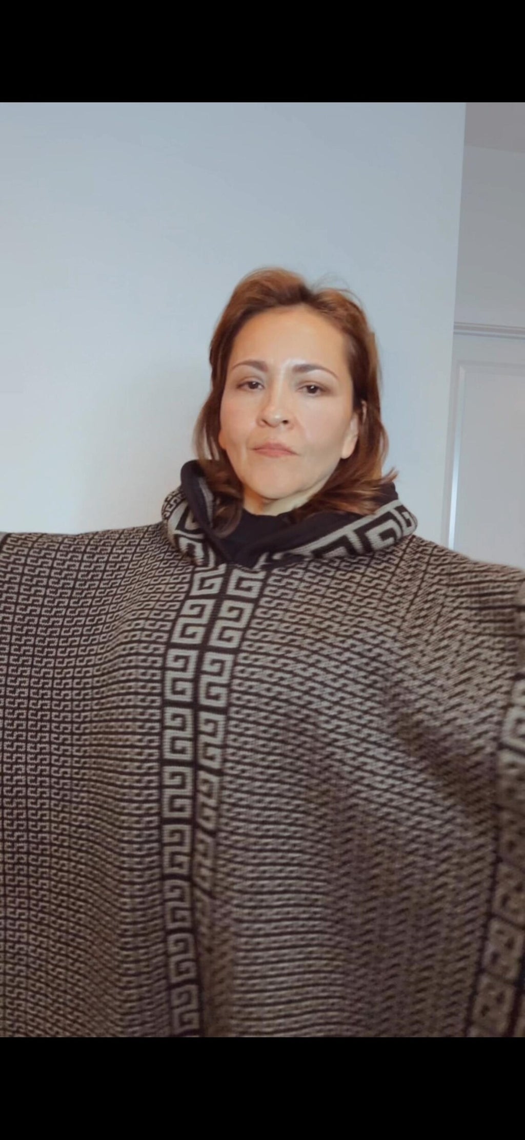 Handmade Mexican Poncho Wool Blend Geometric Pattern Poncho Unisex Artisan Cape with Greek Aztec Design