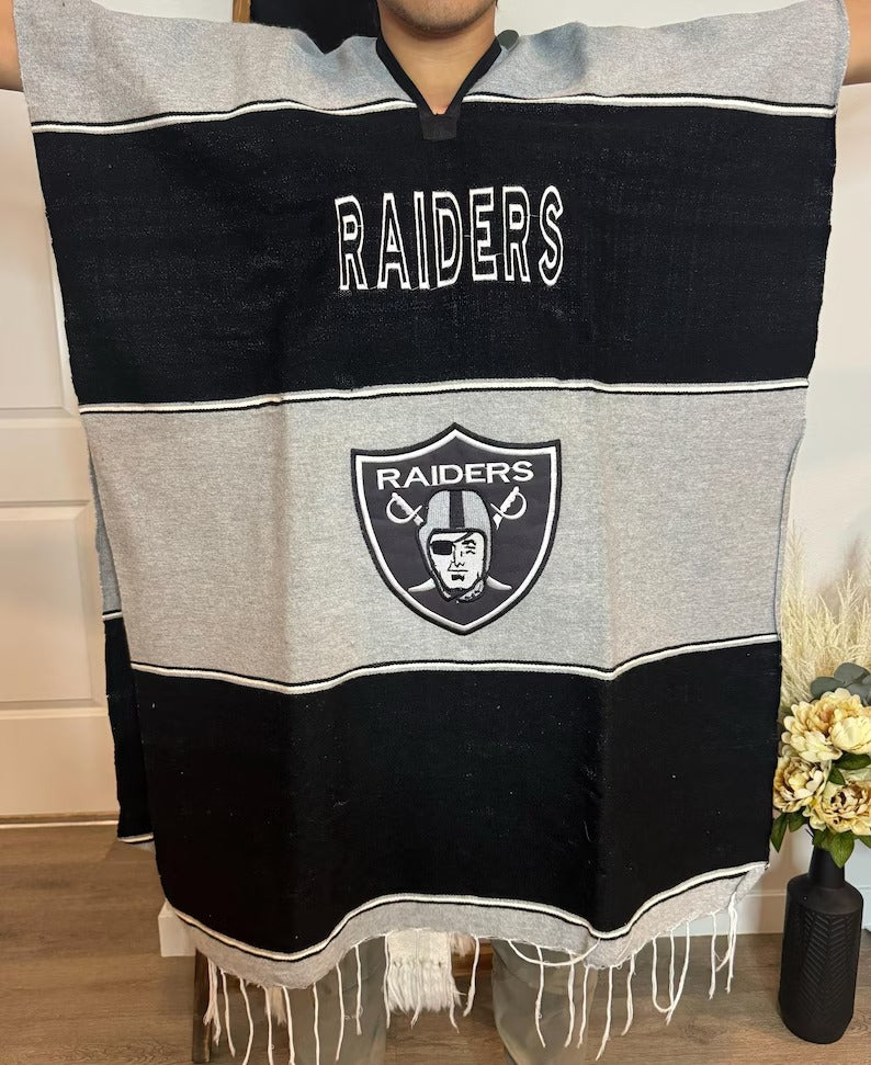 Handwoven Raiders Poncho | Mexican Artisan Clothing | Unisex | Handmade Gift